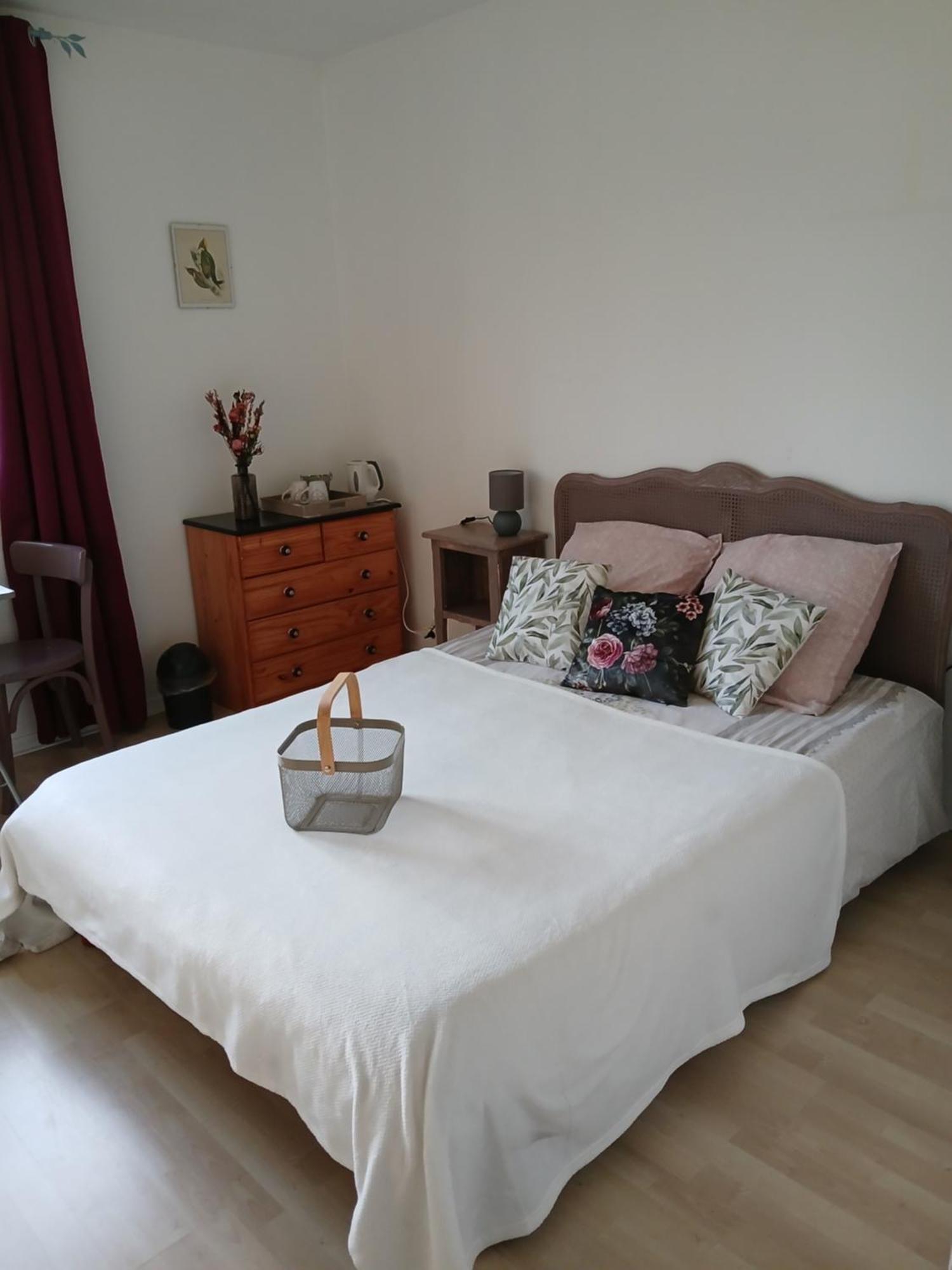 Domaine Des Ifs Bed & Breakfast Le Pin  Exterior foto